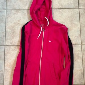 Women’s magenta, pink zip up lightweight hoodie sweatshirt